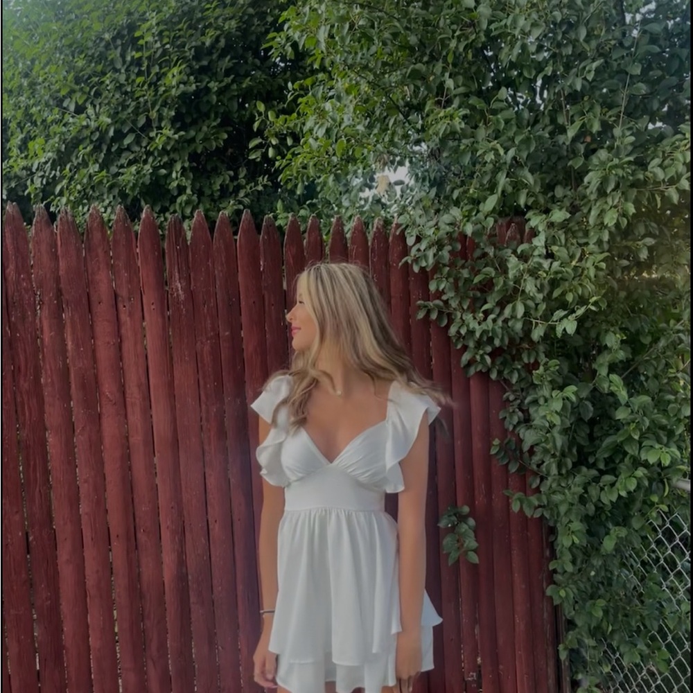 Meet your Posher, Aminela